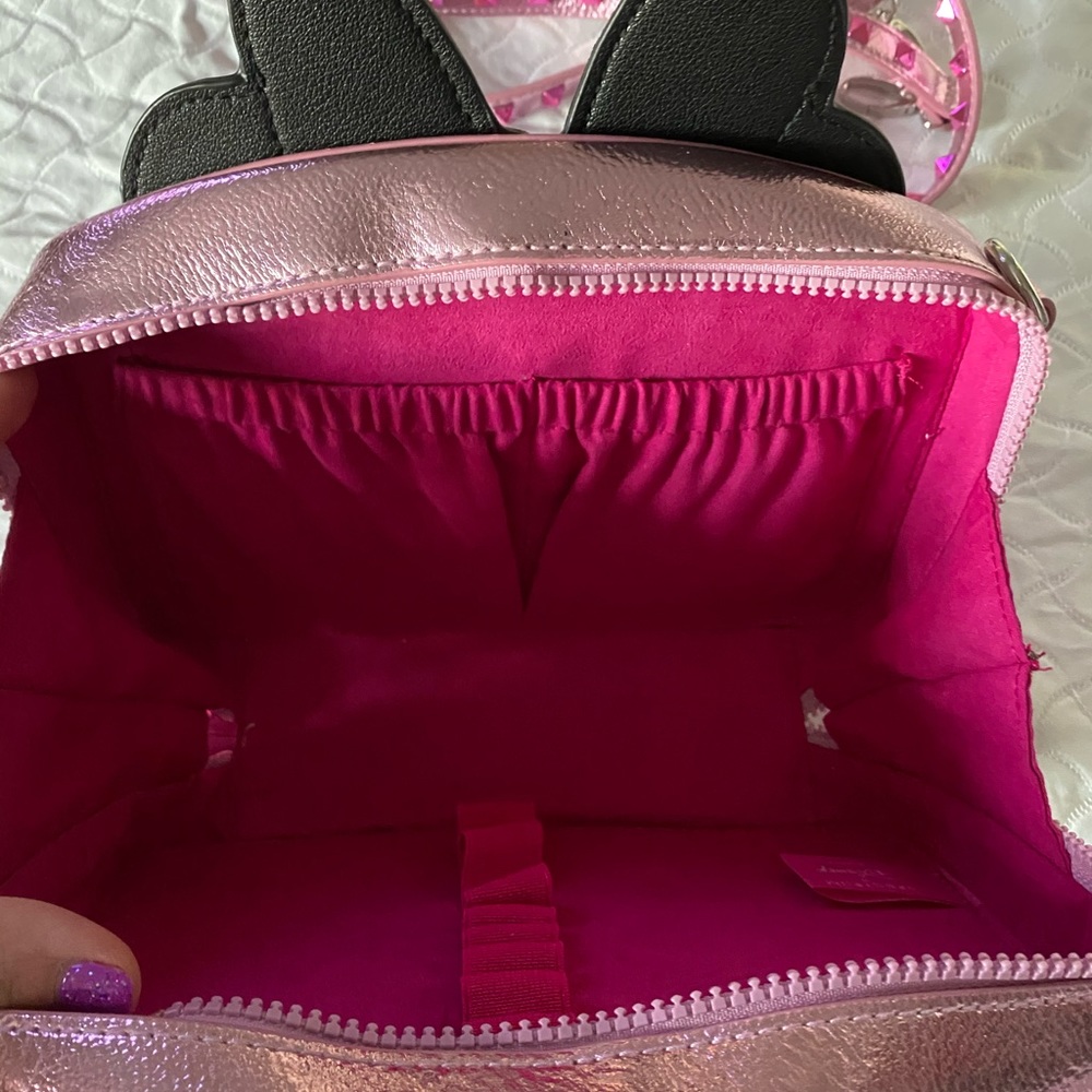 Spectrum Collections x Disney MakeUp Brush Holder - Picture 5 of 8